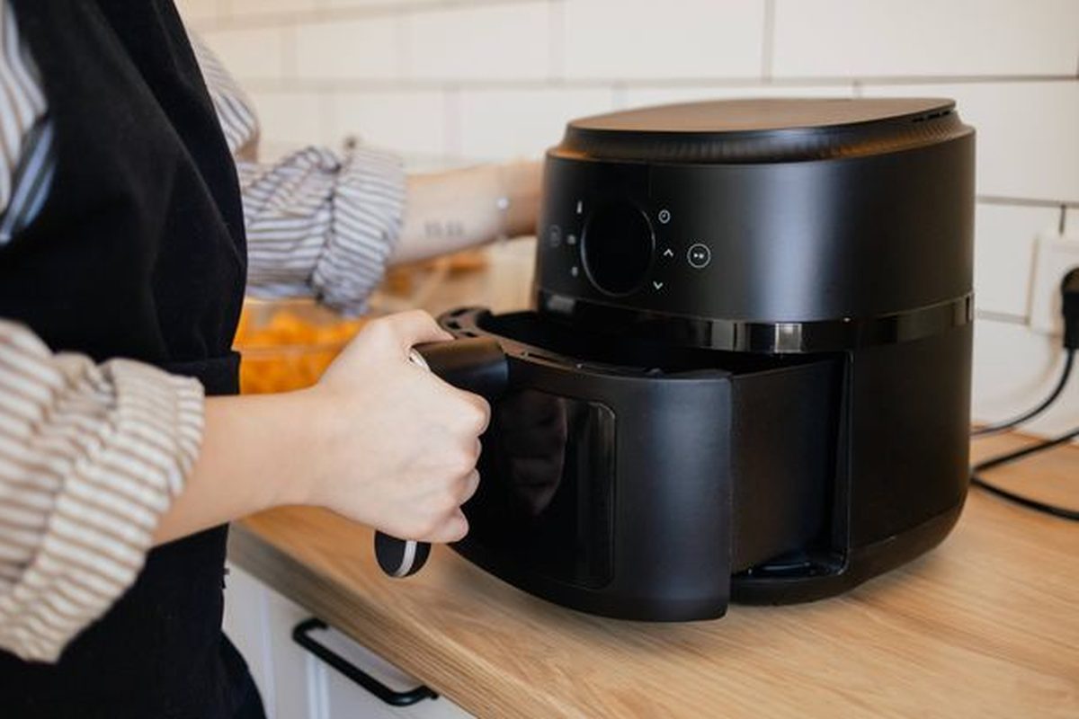 Air Fryer Crowned UK's Top Kitchen Appliance, Overtaking Ovens!