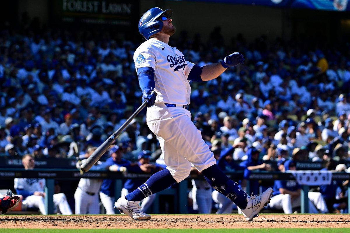 Braves Make Pitching Change for NLDS Game 2 After Dodgers Take Lead