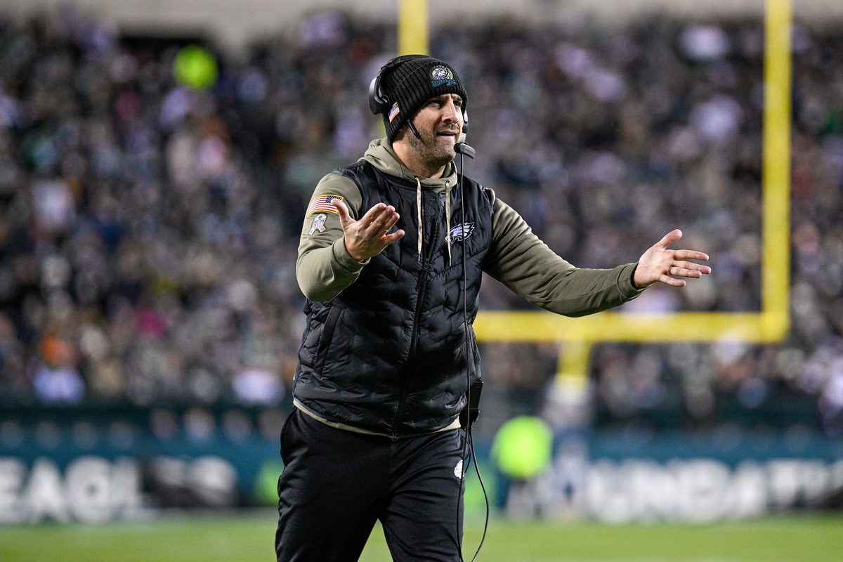 Eagles' Sirianni Blames Self After Loss to Jaguars