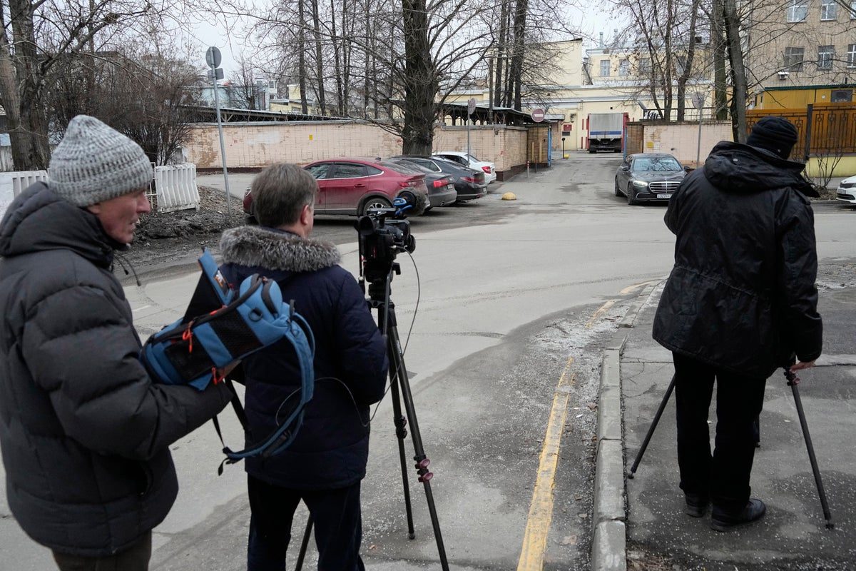FSB raids hotel in Sakhalin, arrests Japanese reporter
