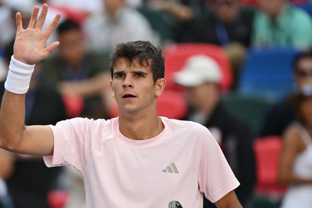 Rafael Jodar Swears at Ball Boy in Shanghai Outburst