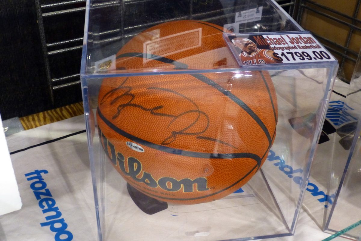 Jordan's 'Last Dance' jersey sells for $14M record