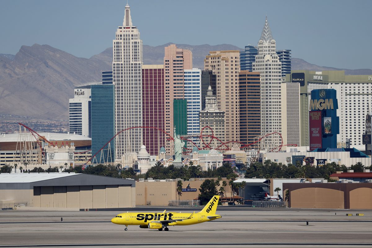 Private Jet Skids Off Las Vegas Runway, No Injuries Reported