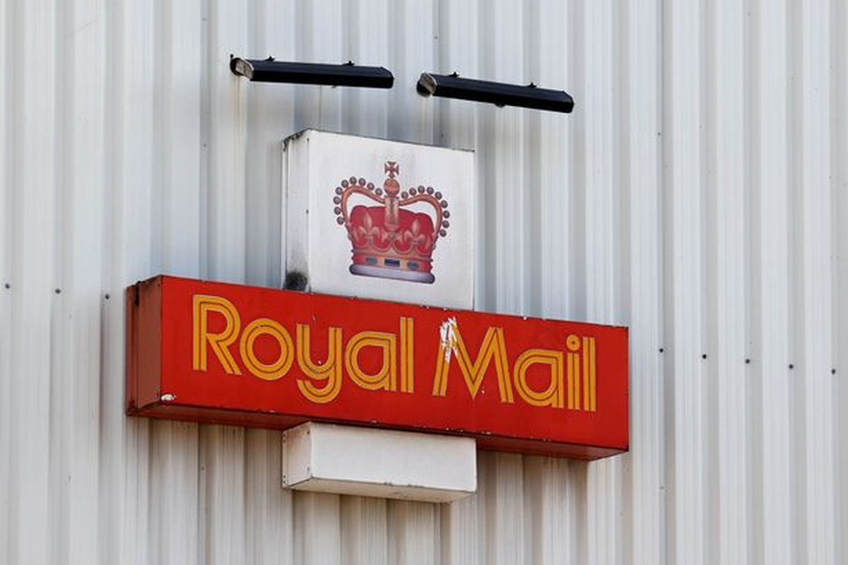 Royal Mail to Axe 2,500 Head Office Jobs in Major Shake-Up