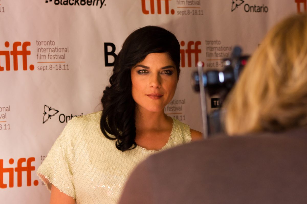 Selma Blair’s Midair Meltdown: Off Meds, Hit Head, Court Told