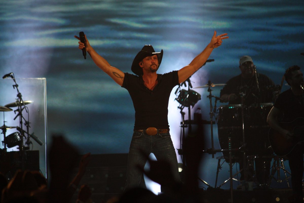 Tim McGraw & Faith Hill’s Daughters Make Rare Public Appearance