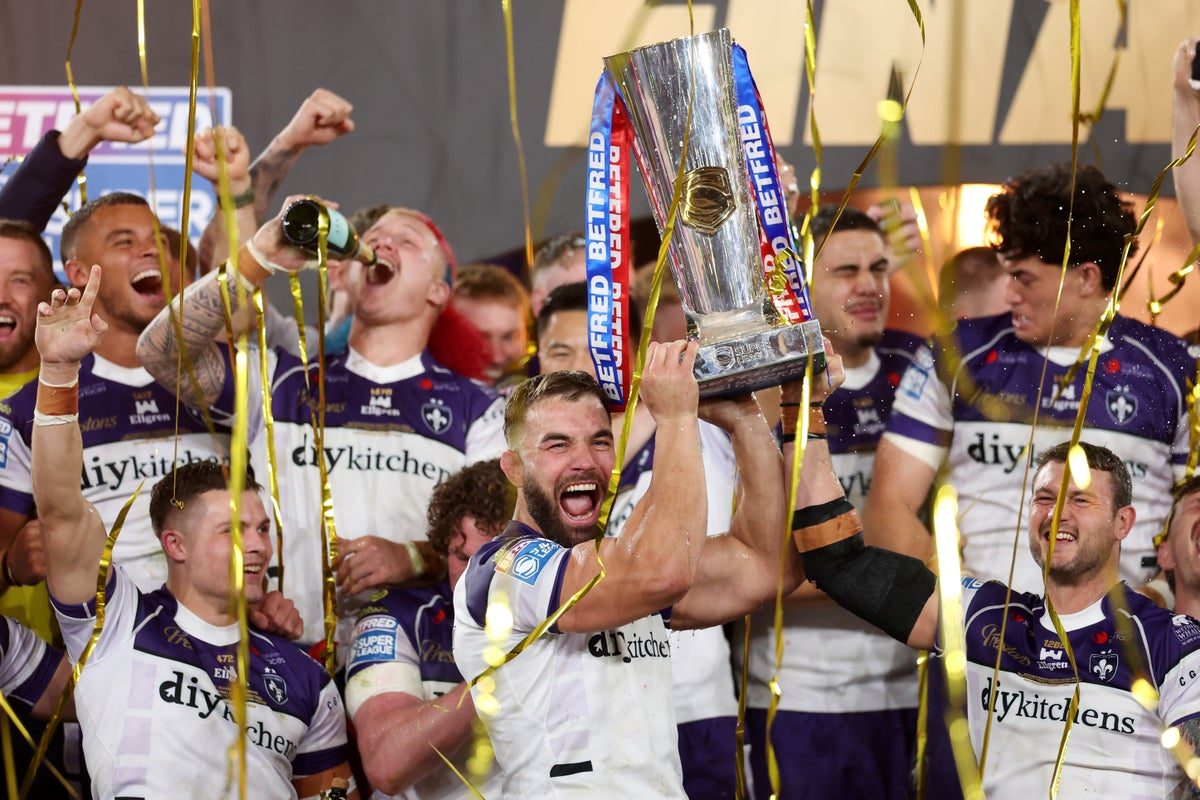 Wakefield Trinity Crowned Super League Champions in Fairytale Triumph