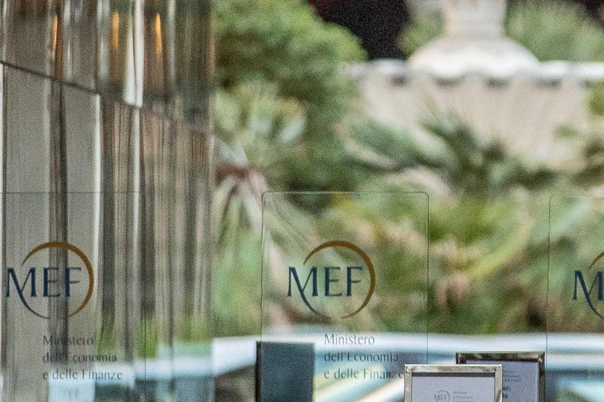 Btp, asta da 7 miliardi: tre scadenze, cedole fino al 3,95%