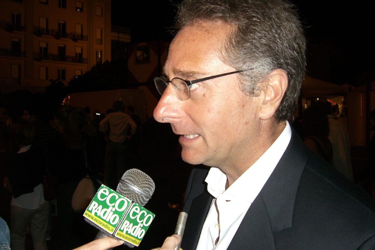 Paolo Bonolis ammette l'adulterio in diretta con Sonia Bruganelli