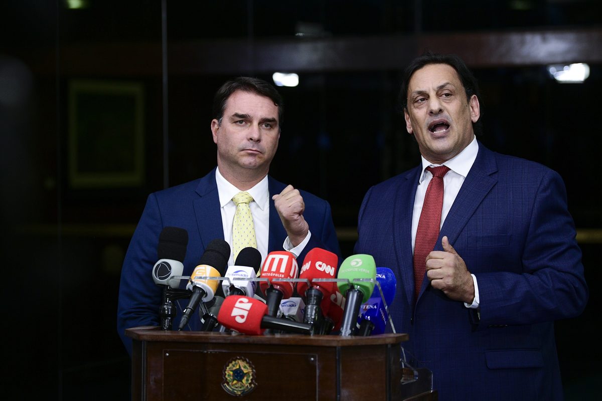 Brasile, Bolsonaro in vantaggio al 40% dello scrutinio: ma il ballottaggio è quasi certo
