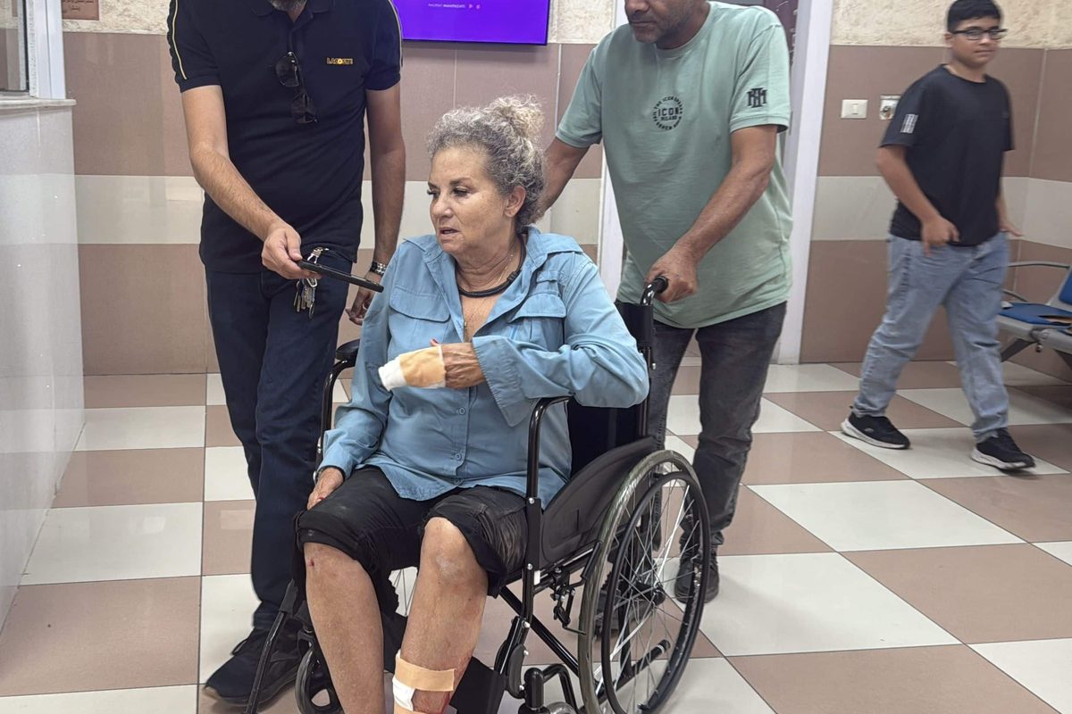Milano, paura in metro: «Aggredita da coloni in Cisgiordania»