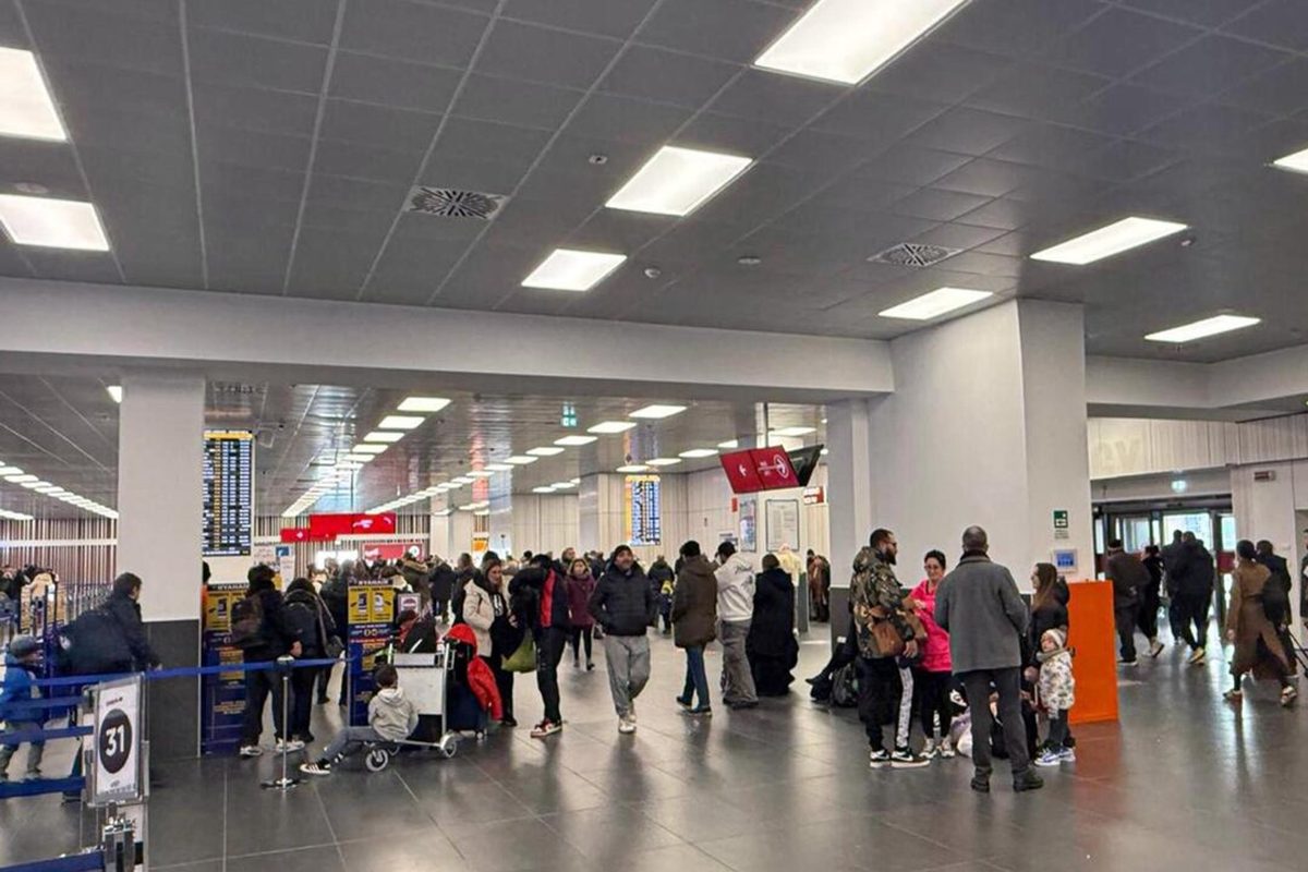 Problema rete dati: centinaia di voli in ritardo in tutta Italia